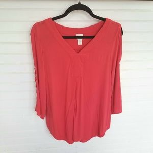 Chico's 0 Deep Coral 3/4 Laced Sleeve Top